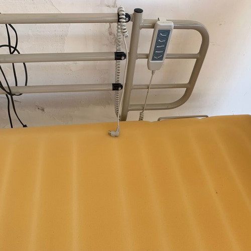 Mobiak Aluminum Wheelchair, Body UP Evolution BU-1000 Hoist, Koinis Prato Electric Bed new