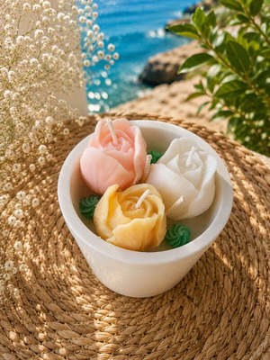 Handmade scented flower candle with reusable porcelain powder container