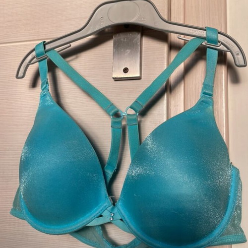 Turquoise padded bra with smart cross back clasp 75C used