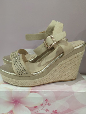 Women's platform sandals size 40 used, beige