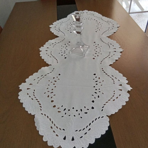 Embroidery set 3pcs white new