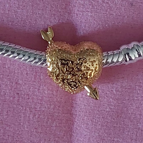 Charm heart with arrow new, gold hammered A.L.E.