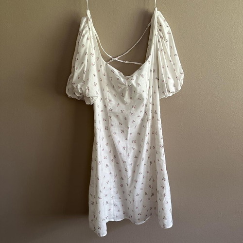 Sundress summer short, new, white with flowers
