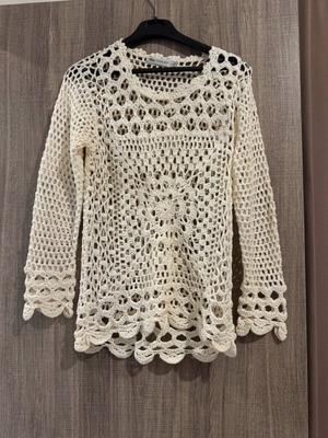 Perforated beach blouse L/XL worn slightly, white