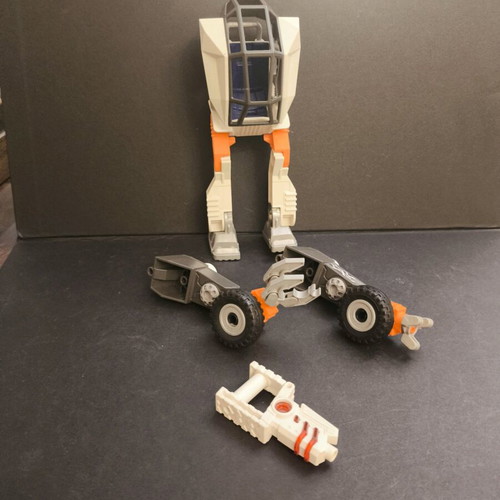 Playmobil Top Agents 8 pieces used with accessories and robot