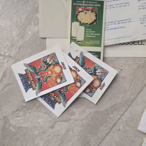 Yo-Yo stickers and various collectibles used