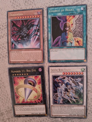 Yu-Gi-Oh 4 Σπάνιες Κάρτες Σαν Καινούργιο
