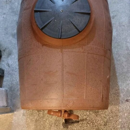Wine barrels like new, 2 pieces, 80 liters