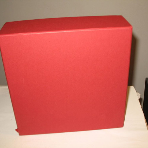 Cartier luxury square box like new 23x23x7 cm