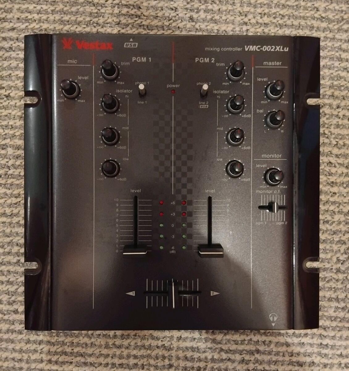Vestax VMC-002XLu μίκτης σαν… - € 225,00 - Vendora.gr