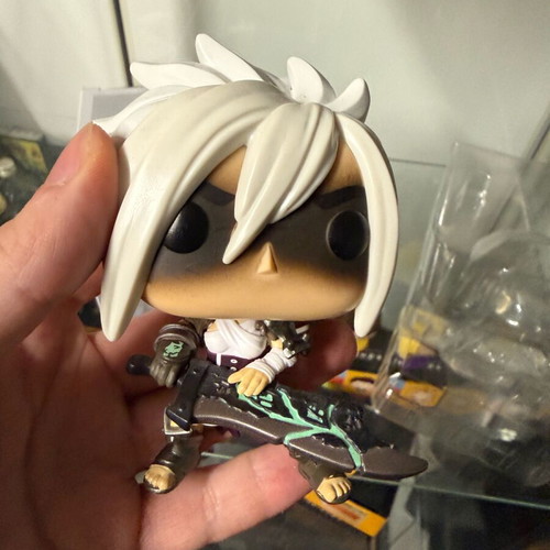 Funko Pop! Games Riven (#1040) League of Legends new in box