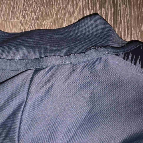 Chelsea Nike top like new, size L