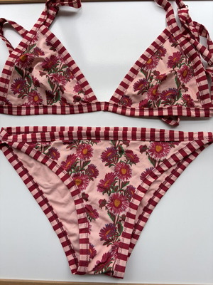 Karavan bikini set Small, like new, multicolor
