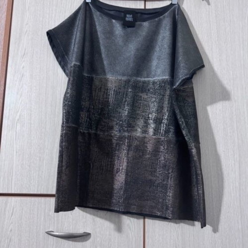 Lotus Eaters metallic blouse like new, gray, size S