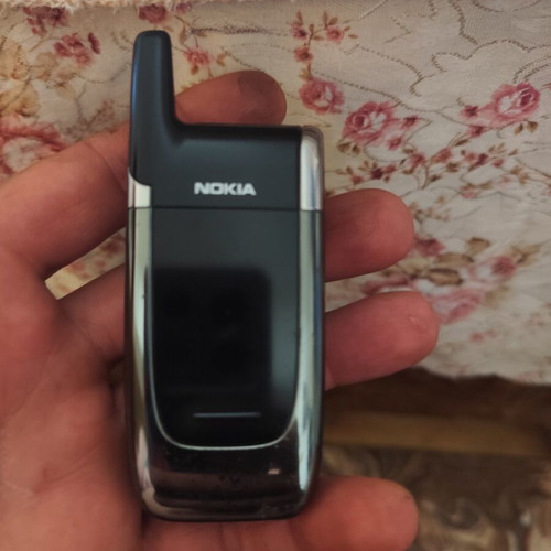 Nokia 6060 used with white screen issue