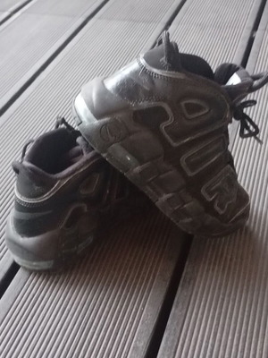 Nike Jordan παιδικά μποτάκια νούμερο 32 σαν καινούργια μαύρα