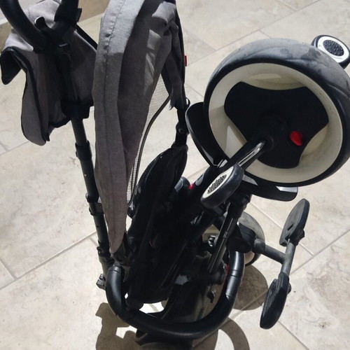 QPlay Rito folding toddler tricycle used, 10+ months