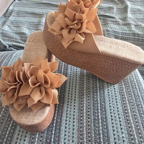 Women's platform sandals size 36.5, beige