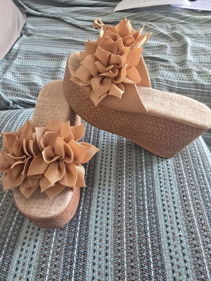 Women's platform sandals size 36.5, beige