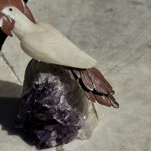 Handmade parrot from quartz on raw amethyst used, 20x15 cm