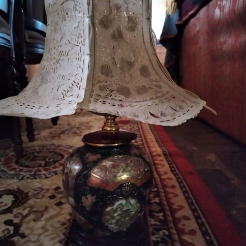 Chinese lamp used, fully functional, in very good condition