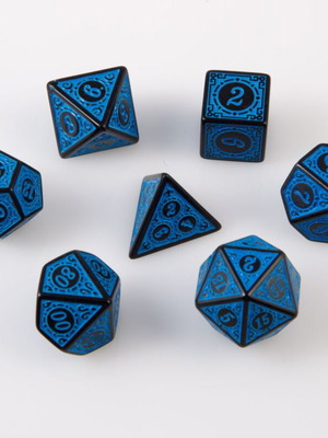 Dungeons & Dragons Dice Set with Pouch new