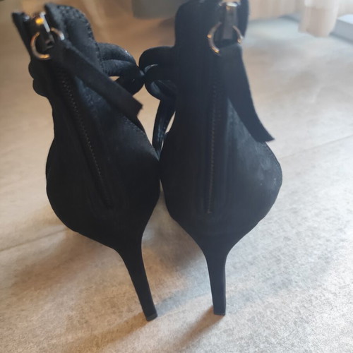 Zara basic black high heel sandals size 37
