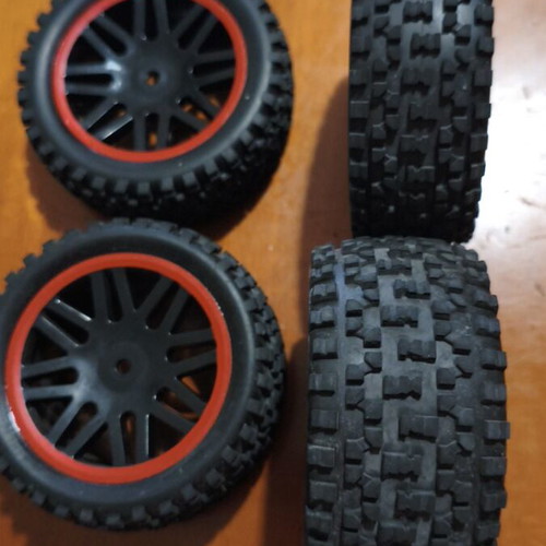 Tire Wheels for Remote Control Cars new 1/10-1/12