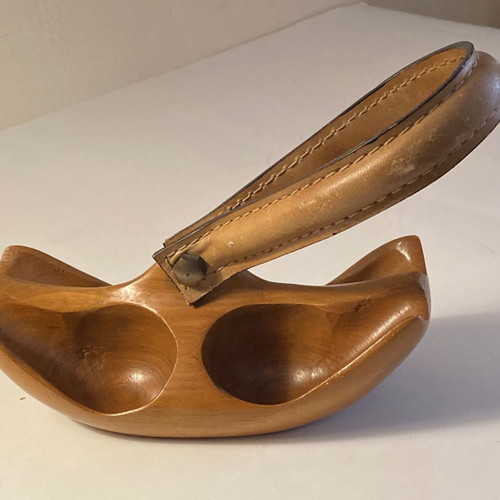 Pipe stand wooden with leather used, made in Italy