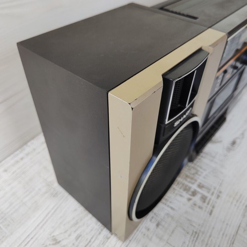 Sharp GF-A1 vintage boombox cassette player