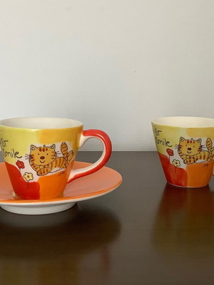 Espresso cup with hand-painted saucer like new, second cup gift