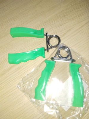 Hand Strengtheners new, set of 2, green color