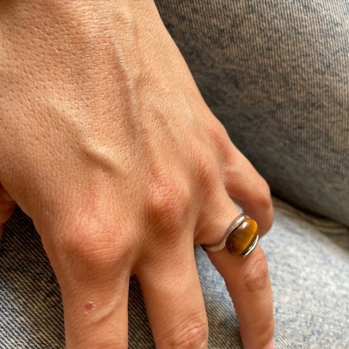 Tiger Eye Stone ring like new, stainless steel, beige