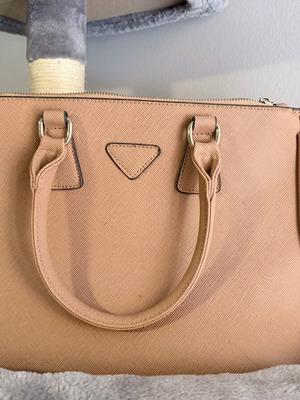 Handbag used, beige, in good condition