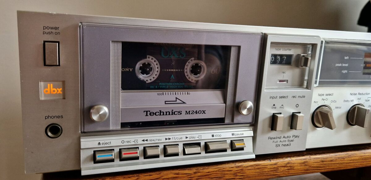 Technics RS-M240X cassette deck like new - € 109,00 - Vendora.cy
