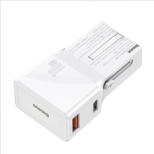 Φορτιστής ταξιδίου 18W με βύσματα US/EU/UK/AU/CN και διπλή θύρα Type-C και USB καινούργιο