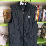 Adidas vest used for boys 12 years, size 152 cm, black