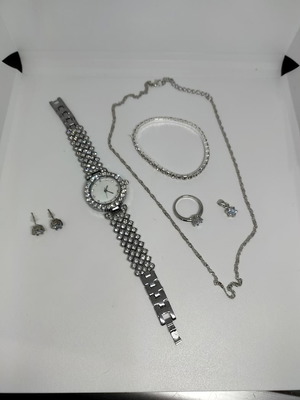 Women's Jewelry Set with Watch like new, silver tone