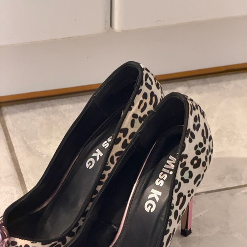 Miss KG multicolor pumps size 37 like new