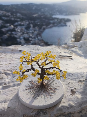 Χειροποίητα δεντράκια καινούργια, ιδανικά για διακόσμηση ή δώρο