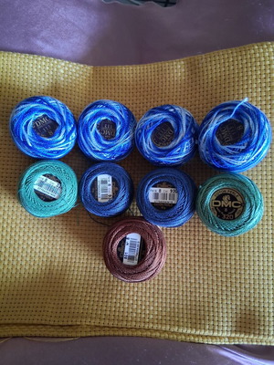 DMC thread spools new, set of 9 assorted colors