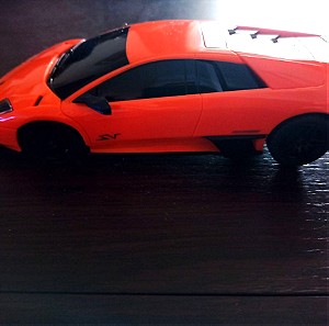 Τηλεκατευθυνόμενο Lamborghini