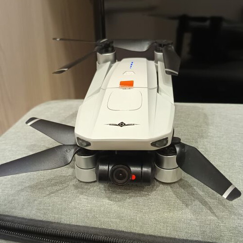 Drone KF102 new