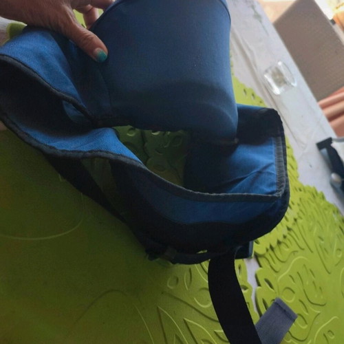 Hippy Chick Baby Carrier like new, adjustable support