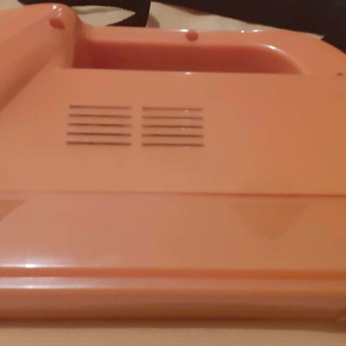 Vintage International Portable Emergency Radio 80s, fully functional