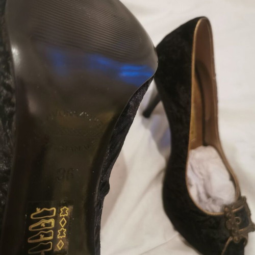 Black women's pumps used, size 36