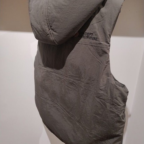 SMOG waterproof puffer vest with detachable hood, gray, XL/XXL