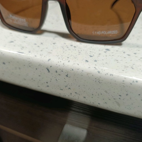 Γυαλιά ηλίου polarised καινούργια, καφέ χρώμα