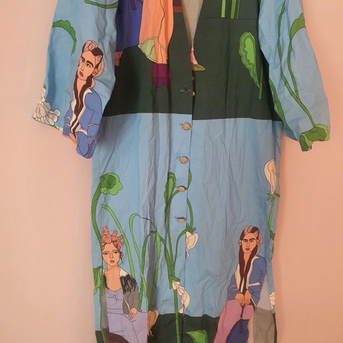 Kimono dress size M like new, multicolored