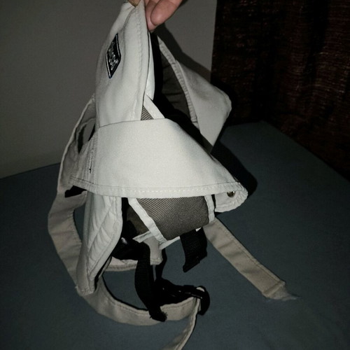 Chicco baby carrier like new